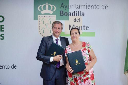 Boadilla del Monte y la Asociación de Víctimas del Terrorismo (AVT) renuevan el convenio de colaboración Boadilla del MOnte y AVT renueva su convenio de colaboracion