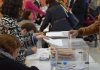 Boadilla del Monte pintura mayores elecciones votantes en mesa electoral villaviciosa de odon