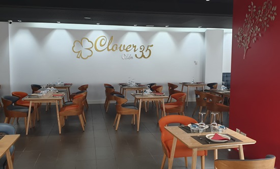 Restaurante Clover 35