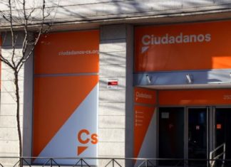 La Comunidad de Madrid ya permite a los mayores de 45 años pedir cita para vacunarse contra la COVID CS e1675775824677