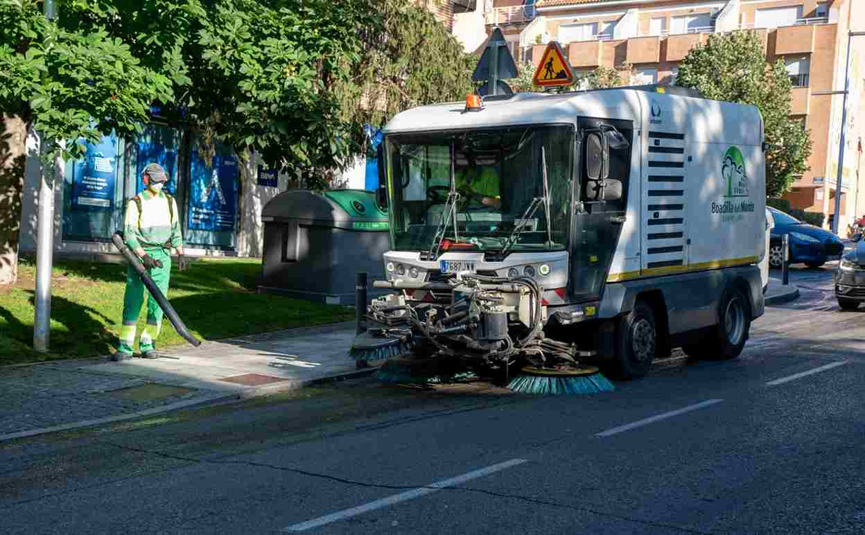 Boadilla del Monte Boadilla del Monte limpieza de calles