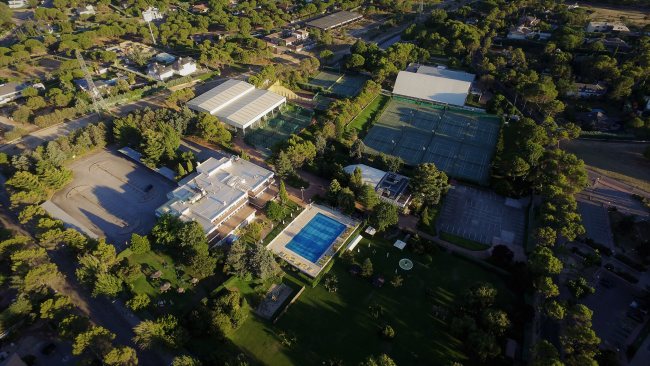 Club de Tenis Manolo Snatana / Las Lomas Boadilla del Monte