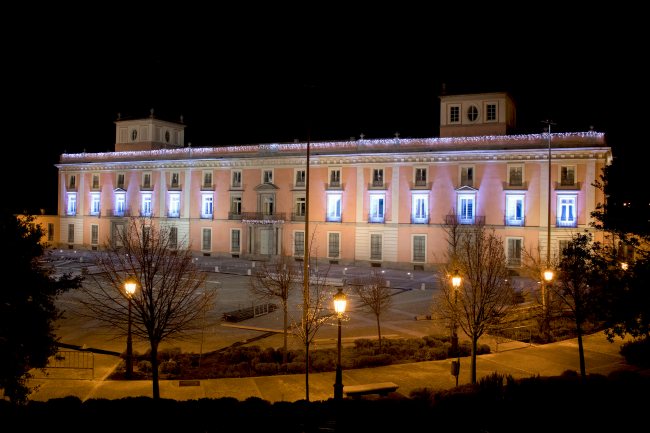 Iluminación del palacio del Infante Don Luis en Boadilla del Monte, consumo eléctrico