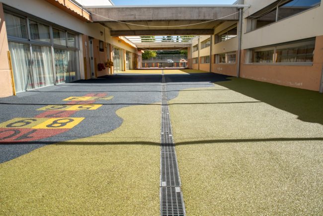 Obras en los patios de los colegios de Boadilla del Monte