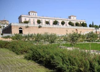 Palacio Infante Don Luis en Boadilla del Monte primavera 2019