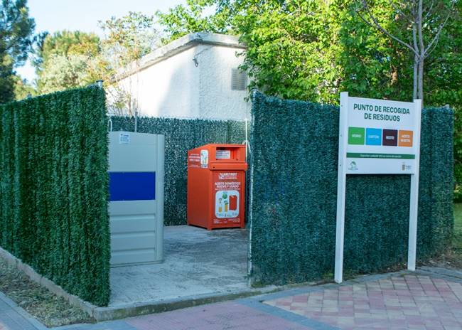 Boadilla del Monte Puntod de reciclaje en Boadilla del monte abril 2024