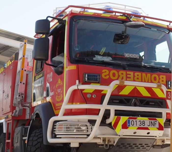 Camion de Bomberos Comunidad de Madrid en el Puntos de Incendio Forestal de Sevilla la Nueva agosto 2024
