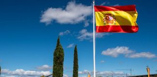 nauguracion de rotonda con cañon antiaéreo del Ejército de Tierra en Boadilla del Monte