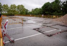 Obras en aparcamiento de la piscina cubierta municipal de Boadilla del Monte