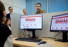 Operadora servicio 012 Contra las Drogas Comunidad de Madrid noviembre 2024