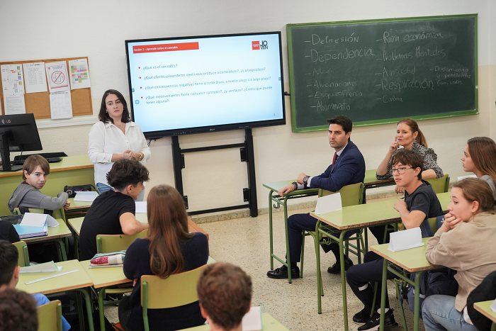 taller para combatir los porros en colegio de la Comunidad de Madrid noviembre 2024