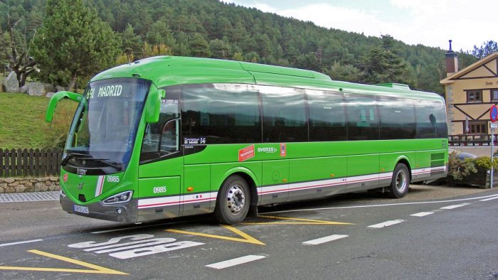 Autobus interurbano a la Sierra de la Comunidad de Madrid