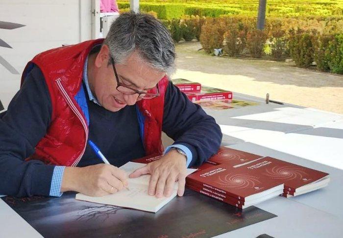 Emilio Duran escritor de Boadilla del Monte