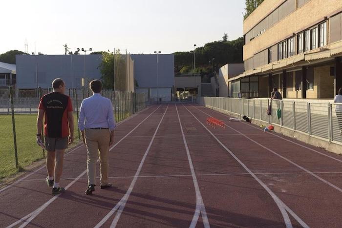 VISITANDO AL CLUB DE ATLETISMO DE BOADILLA QUE HACE USO DE LA PISTA QUE EL COLEGIO VIRGEN DE EUROPA CEDIÓ DE FORMA GRATUITA AL AYUNTAMIENTO, 27 sept 2018