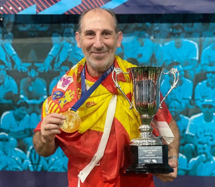 Fran Rodríguez, vecino de Boadilla del Monte, conquista la Triple Corona del Pádel Senior