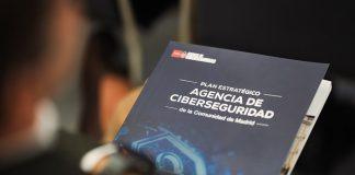 foto con el Plan Estratégico de la Agencia de Ciberseguridad 2025 de la Comunidad de Madrid