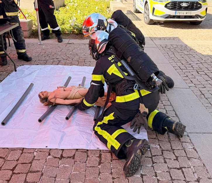 simulacro de incendio en iglesia de Boadilla del Monte 28 octubre 2025