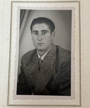 Crist&oacute;bal, hemano de Miguel.