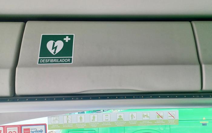 Comienzan a instalar desfibriladores en autobuses interurbanos de la Comunidad de Madrid