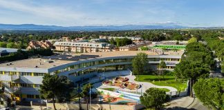 Vista panorámica Agora Madrid International School en Villaviciosa de Odon junto a Boadilla del Monte