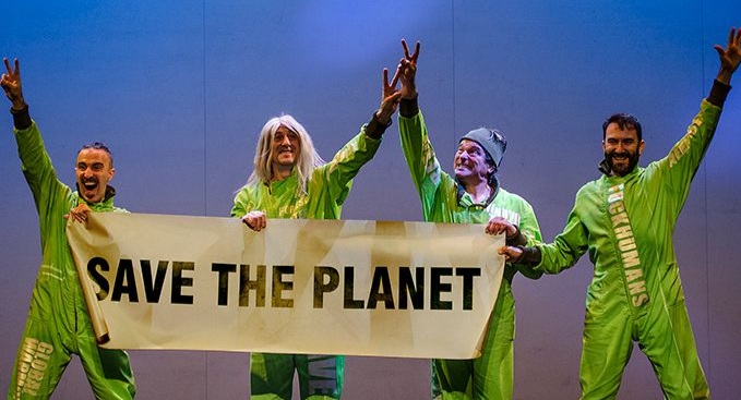 Yllana estrenará en Madrid 'Greenpiss', una mordaz sátira sobre el ecologismo y el consumismo