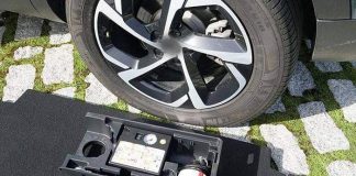 kit antipinchazos en coche