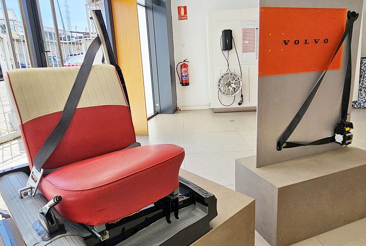 Volvo EX60 Cinturones de seguridad volvo en concesionario Ditevo Madrid abril 2026 foto Boadilladigital