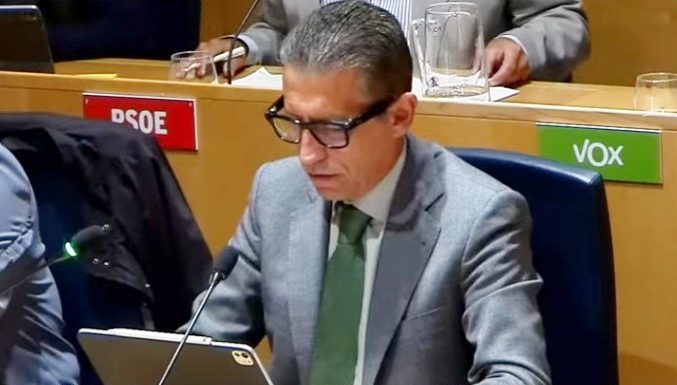 transporte público Comunidad de Madrid Claudio Fragola Arnau pp Boadilla del Monte abril 2026