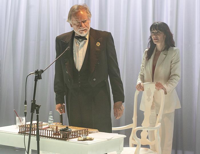 El teatro Fernán Gómez recupera 'La aventura de la palabra' con Nancho Novo y Marta Poveda foto LUISCAR CUEVAS