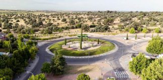 Boadilla del Monte glorieta situada entre las avenidas Condesa de Chinchón y Pedro de Valdivia 2026