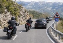 Más de la mitad de los accidentes mortales de moto ocurren entre el viernes y el domingo Más de la mitad de los accidentes mortales de moto ocurren entre el viernes y el domingo
