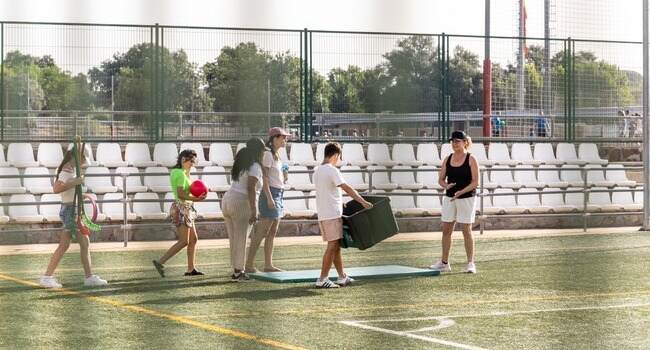 Boadilla habilita un campamento inclusivo adaptado a menores con TEA y alta necesidad de apoyo